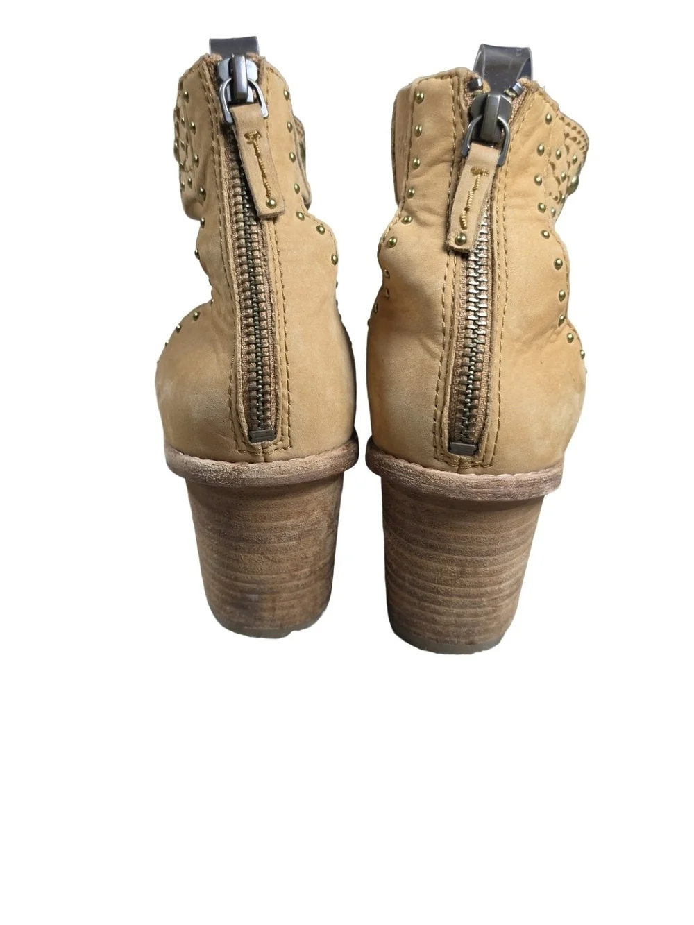 Frye Gwen Studded Ankle Cuff Block Heel Sandals Tan Suede Size 9/9.5